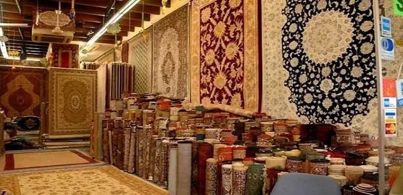 shopping in Kashmir,