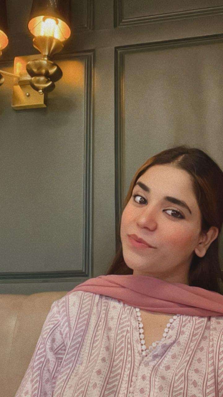 Kashmir tourism professionals operations manager Miss Ifra travel coordination expert