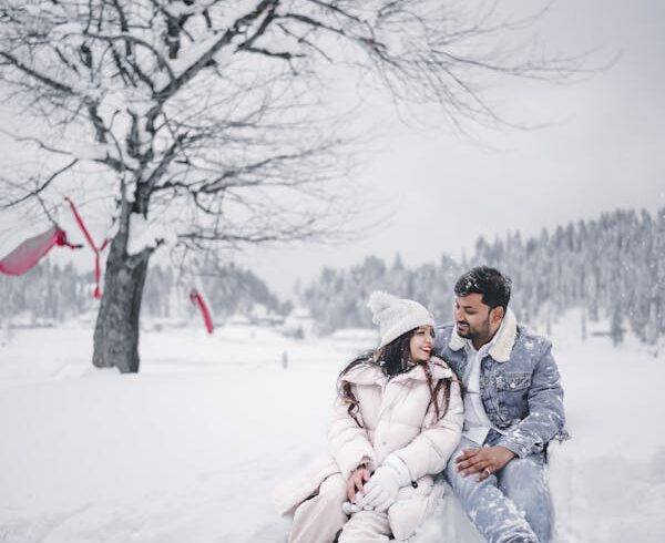 tour 6 days scenic view of Gulmarg snow mountains