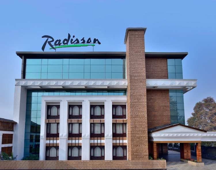 Premium Hotel & Dal Lake houseboat night,