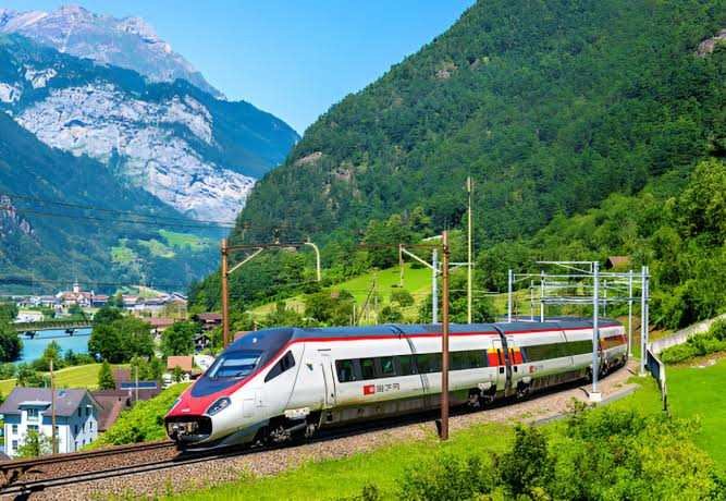 Valley Trip Planner station pickup at Srinagar railway station