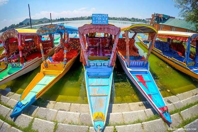 4 Srinagar packages from Hyderabad - budget family honeymoon luxury
